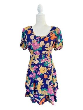Vintage 90s CDC Caren Desiree Purple Tropical Floral Rayon Flutter Dress Size 8